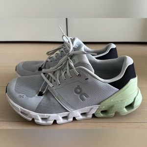 ON Running Cloudflyer 4 Glacier/Meadow Men's Running Shoes